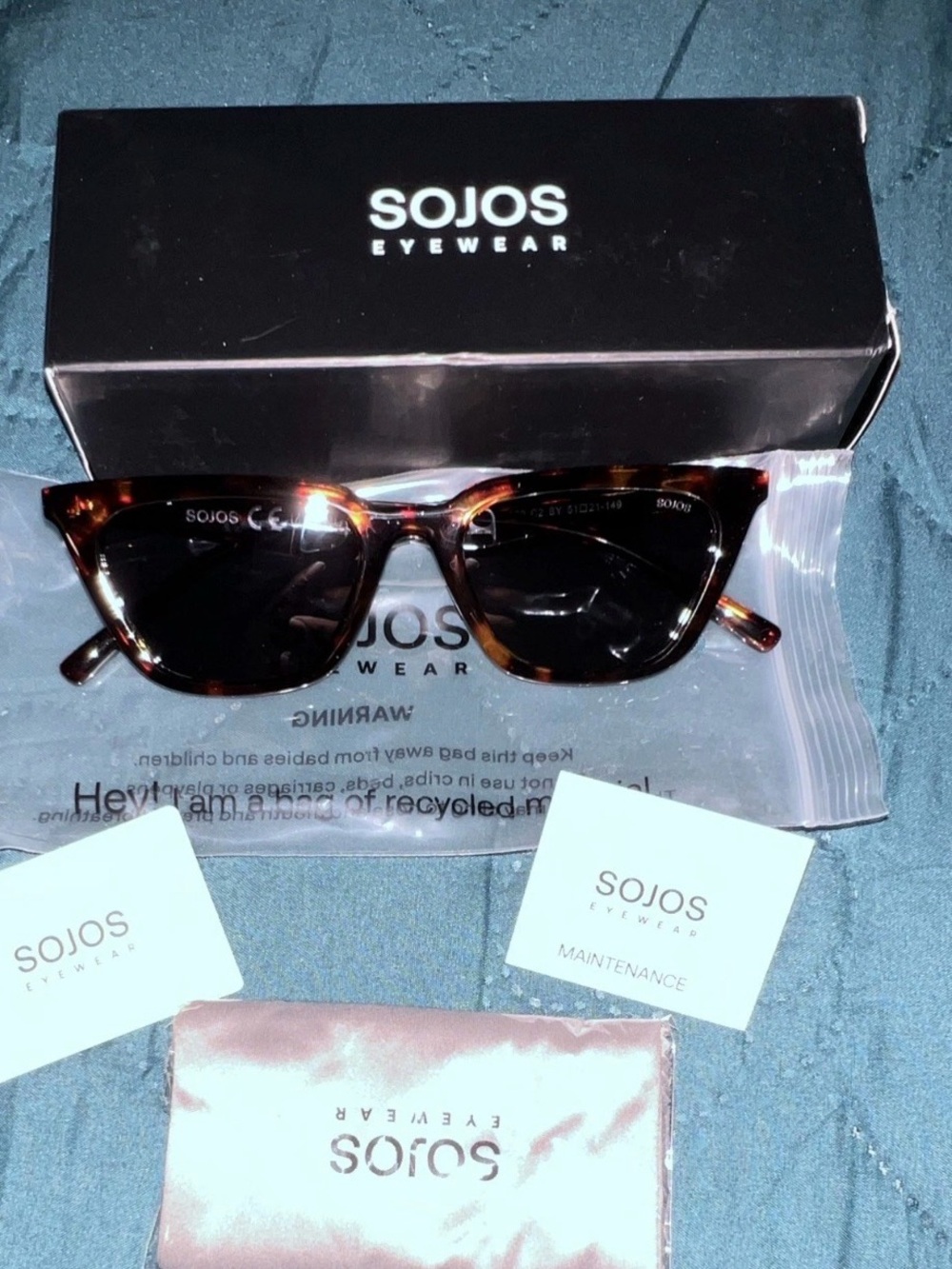SOJOS Women's Tortoise Cat-Eye Sunglasses - Tortoiseshell/Brown